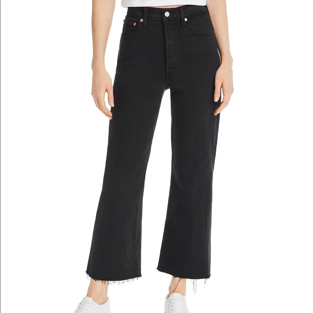 Levi’s Rib Cage Crop Flare Jeans - Picture 1 of 6